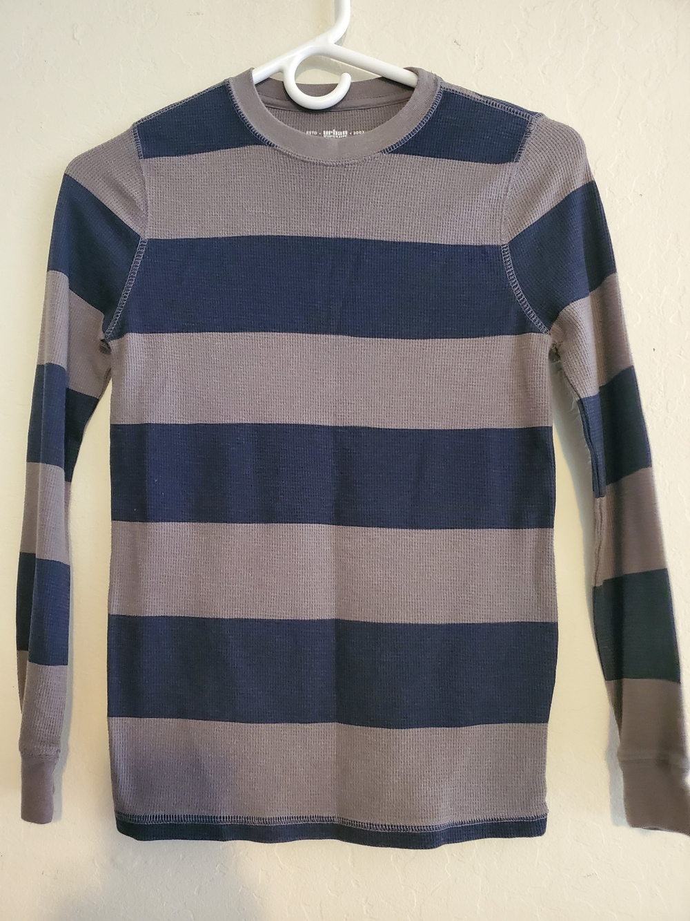 Urban Pipeline Striped Long-Sleeve Thermal Shirt - Gray & Navy